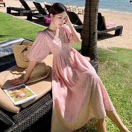 法式温柔粉色泡泡袖连衣裙女夏设计感小众领长裙图片色