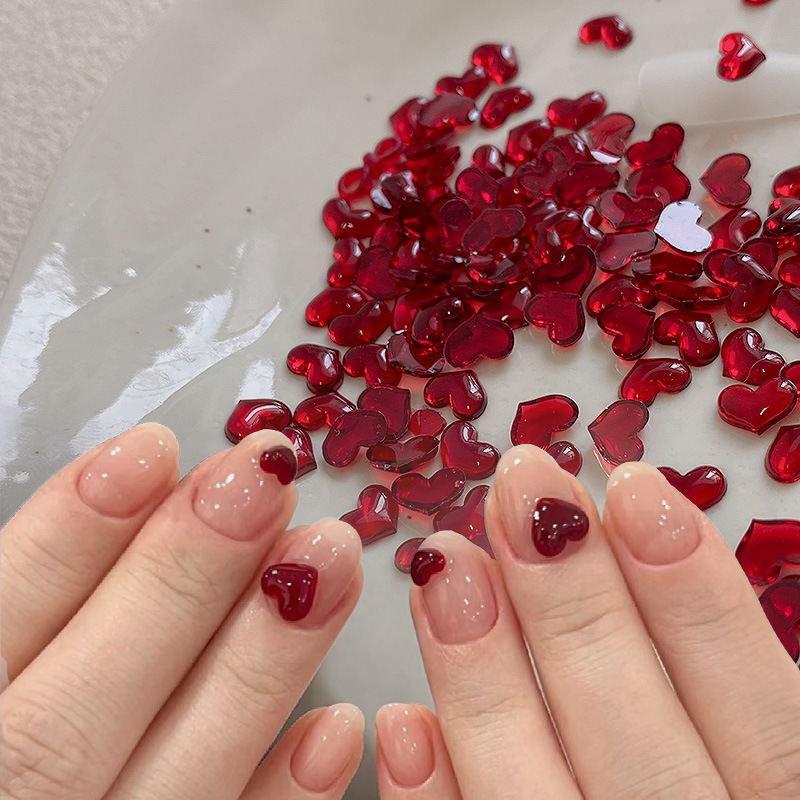 Nail Art DIY Handmade Resin Wine Red Translucent Heart-Shaped Nail Art Wearable Nail Stickers Accessories Nail Art DIY Handmade Resin Wine Red Translucent Heart-Shaped Nail Art Wearable Nail Stickers Accessories