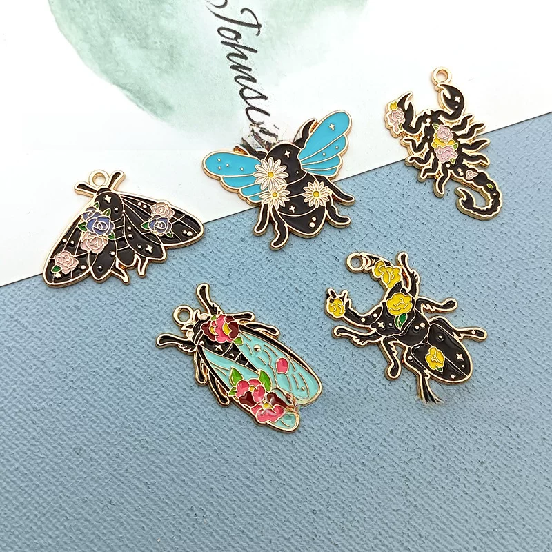 Pendant, metal accessory, accessories, earrings, necklace