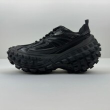 ԭ��ԭ�а���݆̥Ь���h��ᔏ͹����f�߶���Ů��ɏ�������ϵ�Ь��