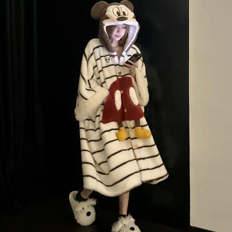 卡通米奇甜美连帽珊瑚绒睡袍女冬季新款家居服加厚保暖睡裙可外穿|undefined