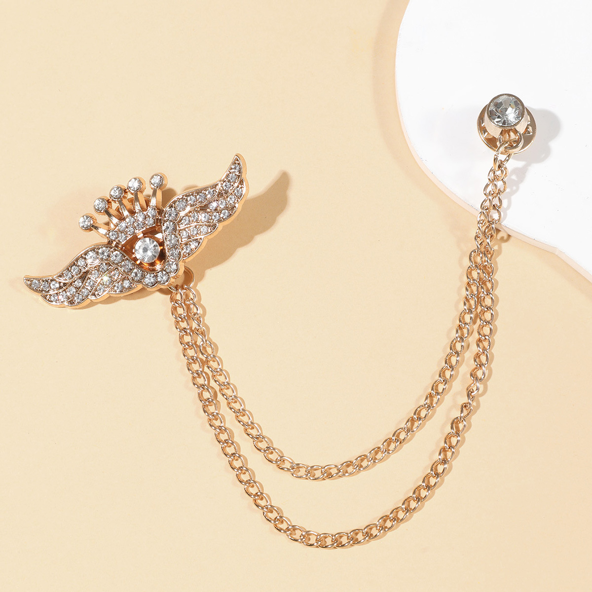 New Bee Star Pentagram Chain Brooch For Men And Women Lapel Pin_voghion.com