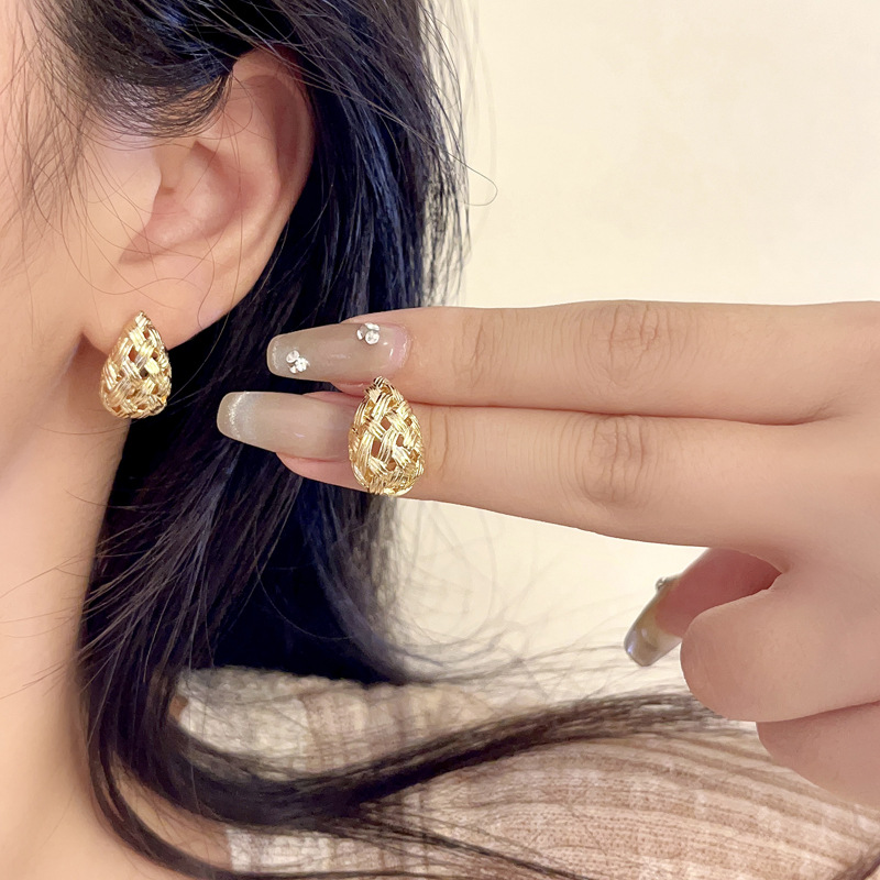 Woven design universal earrings