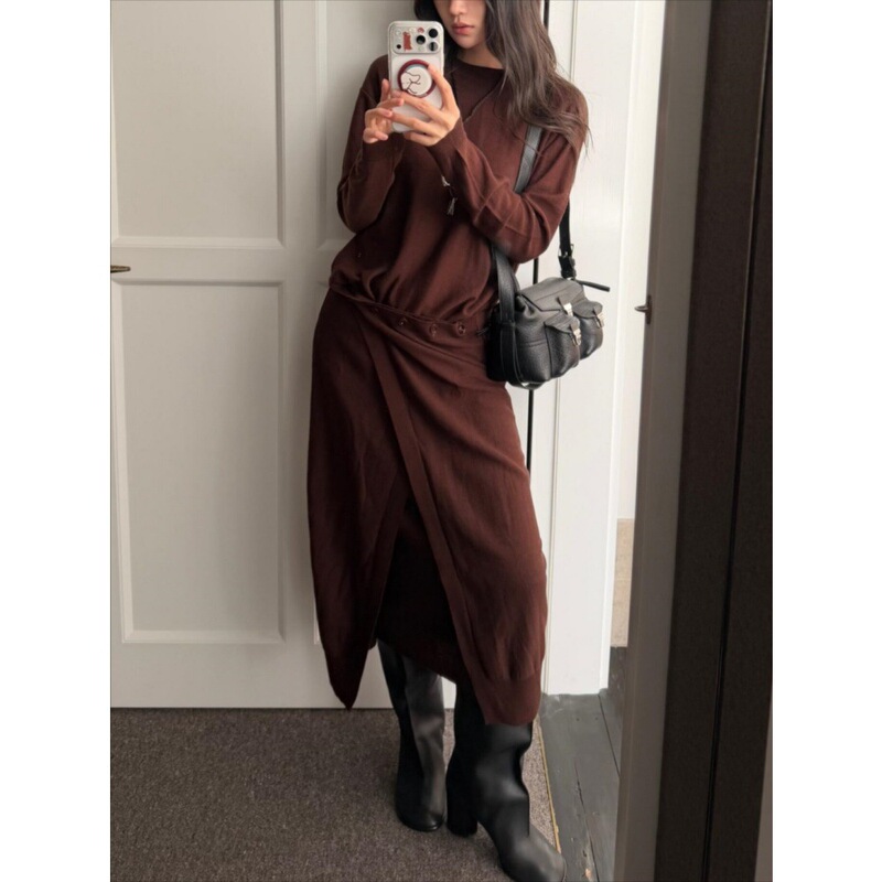 Sumeihui LEM design deconstructed style knitted dress 26 early autumn new model with irregular hem and elegant long skirt