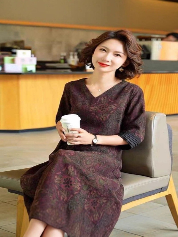 2025夏季新款新中式国风印花V领连衣裙女时尚宽松休闲妈妈装裙子|undefined