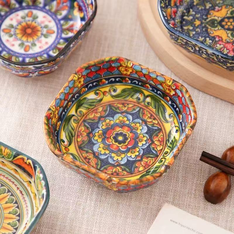 Retro hogar al por mayor cubiertos de cerámica platos de arroz bohemia condimento platos de condimento platos de arroz de color cuadrangular
