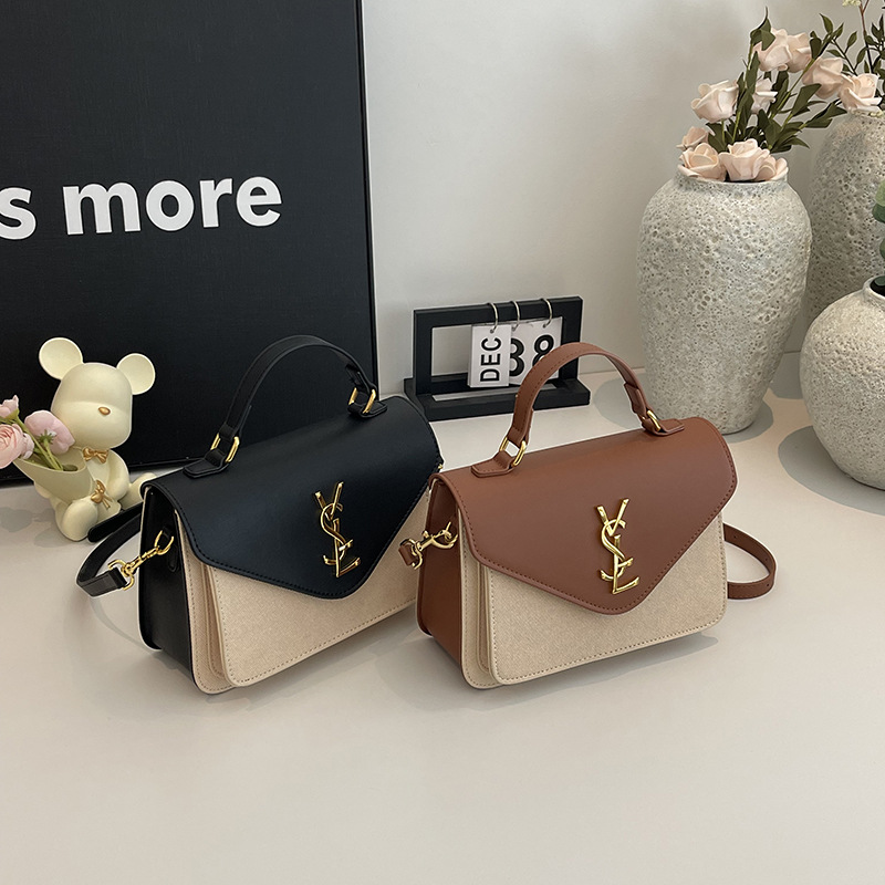 Las bolsas de mujer de alto valor facial de las celebridades de Internet están llenas de nuevas bolsas cuadradas de moda 2024, bolsos de hombro único y bolsos de alta costura para mujeres.