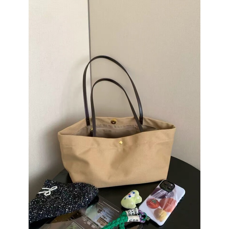 Korean and Japanese style large-capacity khaki canvas bag for women, 2026 new model, high-end versatile handbag and shoulder bag