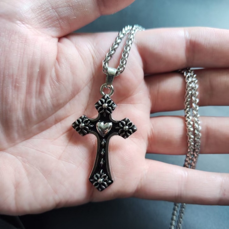 Collana con pendente croce amore personalizzata uomo donna_voghion.com