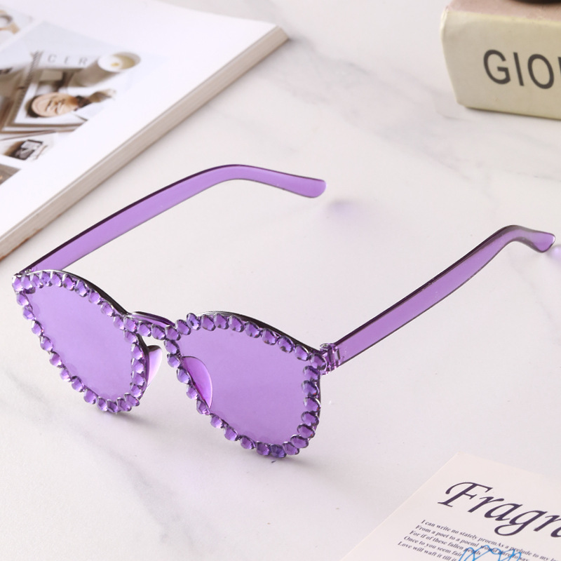 Nuevos productos transfronterizos puntuales manuales gafas de sol coloridas SUNGLASSES gafas de sol de fiesta gafas de moda personales para mujeres