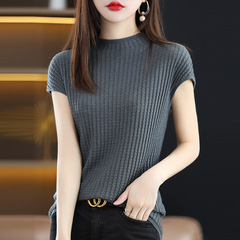 2025小さい半袖の女性の気質の半高襟の薄い金は底を打ってニットの春夏のtシャツのファッションの百合の上着を着ます。