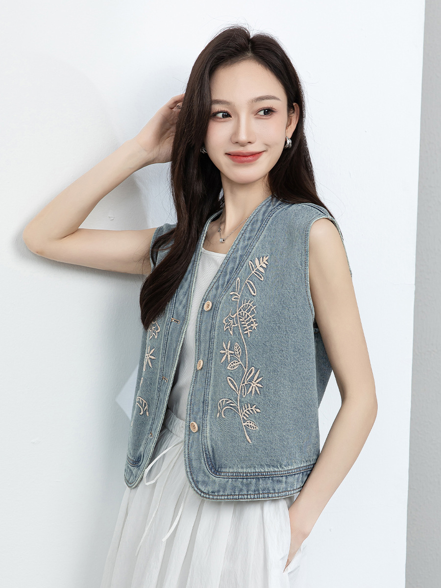 Áo vest denim thêu hoa nữ không tay, phong cách rộng thoải mái — xanh lam