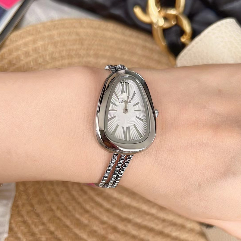 Women's Gender Casual Geometric Buckle Quartz Watch Women's Watches