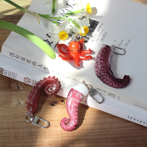 Simulation PVC food gift play creative octopus claw octopus model student small wholesale key ring buckle pendant decoration