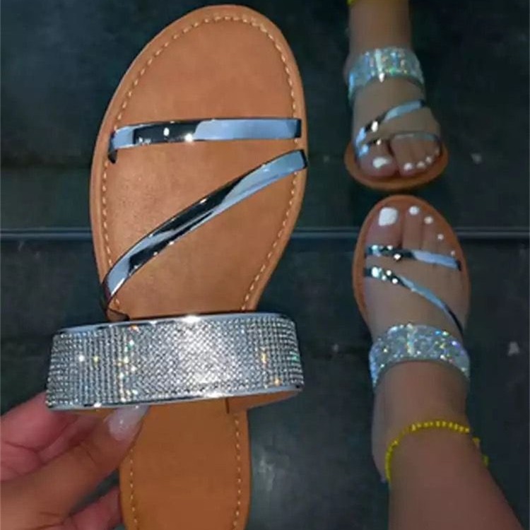 Summer Flat Sandals For Women With Rhinestones Plus Size 36-43 European American Style Women's Footwear_vogvips.com