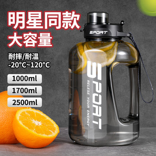 ���������ϱ����ֵ�����K��Ů�����\��ˮ�؇���Ͱ�͸ߜ�����ˮ��