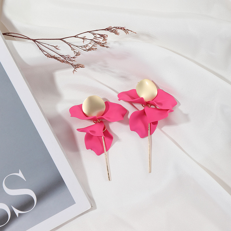 20g Weight Copper Ear Needle Material Drop Earrings Classification 1 Pair Quantity Street Occasion Acrylic Material Flower Pattern All Seasons Season Women'S Gender Stoving Varnish Design Fashion Style 1 Pair Fashion Flower Stoving Varnish Arylic Drop Earrings 8