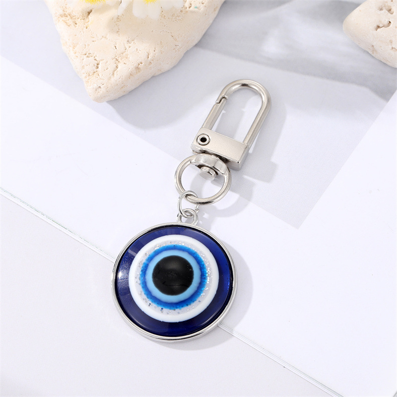 Fashion Alloy Inlaid Resin Eye Shaped Keychain Round Blue Eyes Bag Pendant Accessories display picture 4