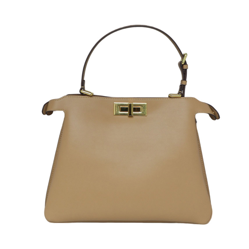 24 otoño e invierno nueva bolsa de bolso de mujer PB tamaño medio bolsa de gatito de cerradura de metal de lujo ligero bolsa de cuero bolsa axila de un solo hombro