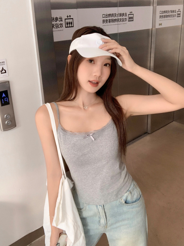 ホットガールレースステッチ胸パッド付き美しいバックサスペンダー女性の2025夏の新しい通勤アウターウェア無地インナートップ|undefined