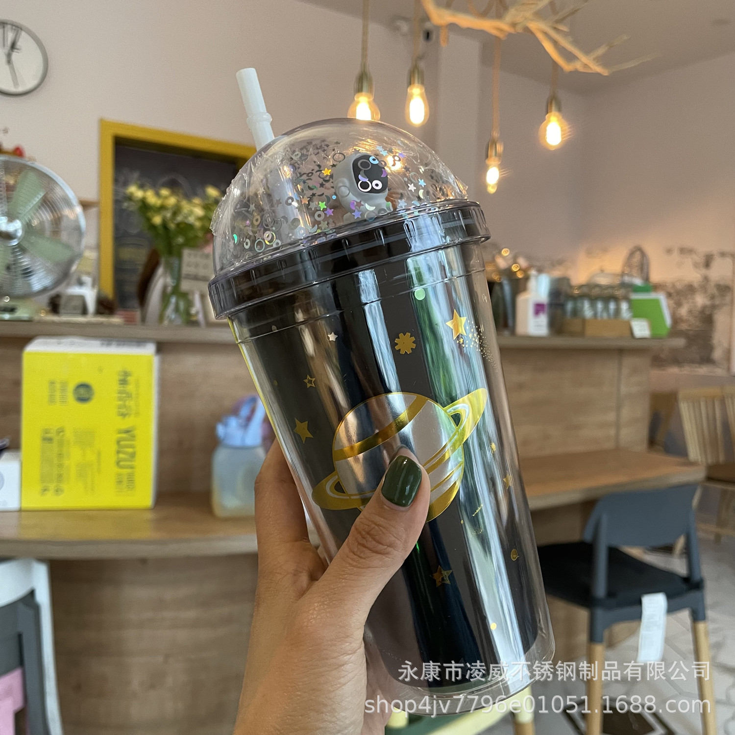 Taza de paja de plástico corazón femenino lindo taza de paja simple 450ml taza de bebida nueva historieta astronauta mujer S taza de agua