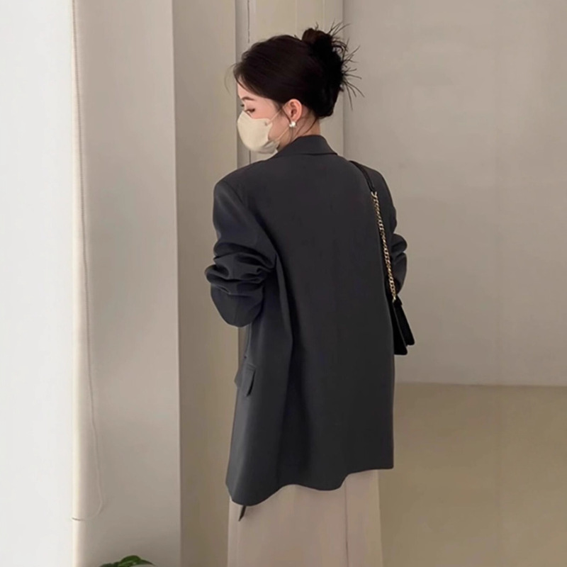 炸街黑色职业小西装外套女春秋2025新款韩系设计感小个子百搭西服|undefined