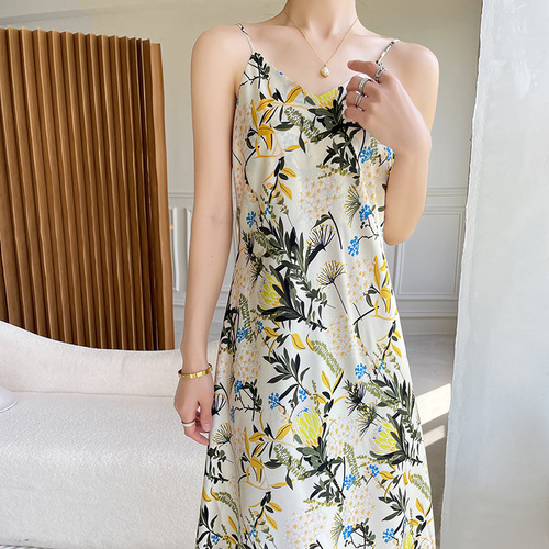 Ladies Summer 2024 New Loose and Slimming Silk Blouse Dress with Floral Print, Satin Surface, and a Touch of Sensuality