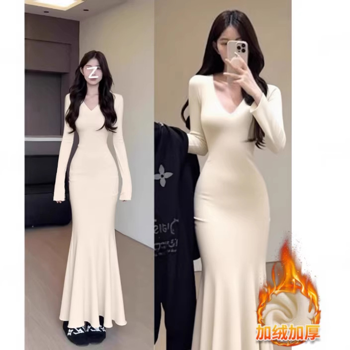 White Knitted Lotus-Style Fishtail Dress for Women, Autumn and Winter, Fleece-Lined, Bodycon, Long Skirt, Old Money Style