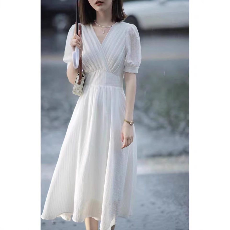 Đầm maxi nữ cổ V lưng cao chất Tencel mềm mại — Màu trắng
