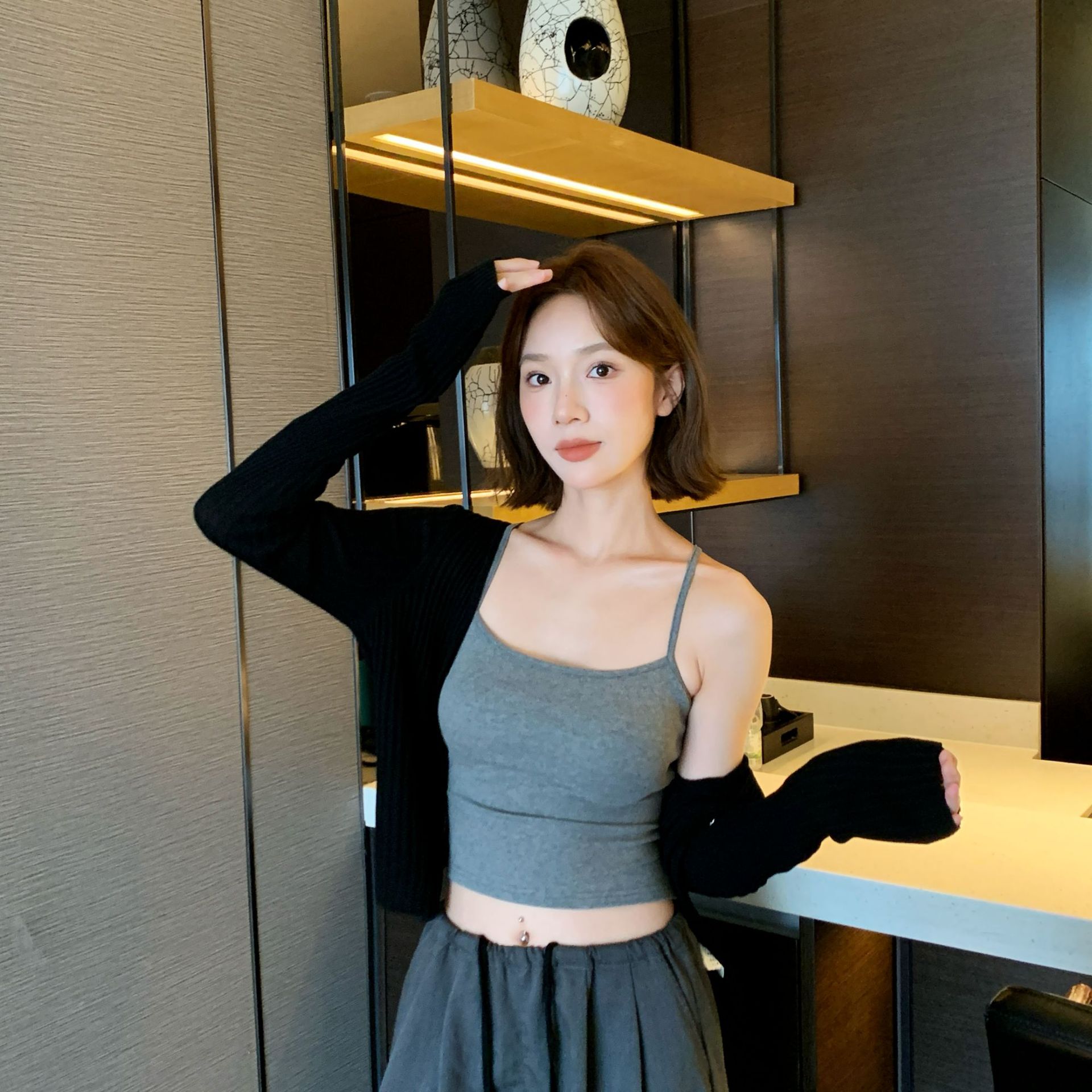 회색