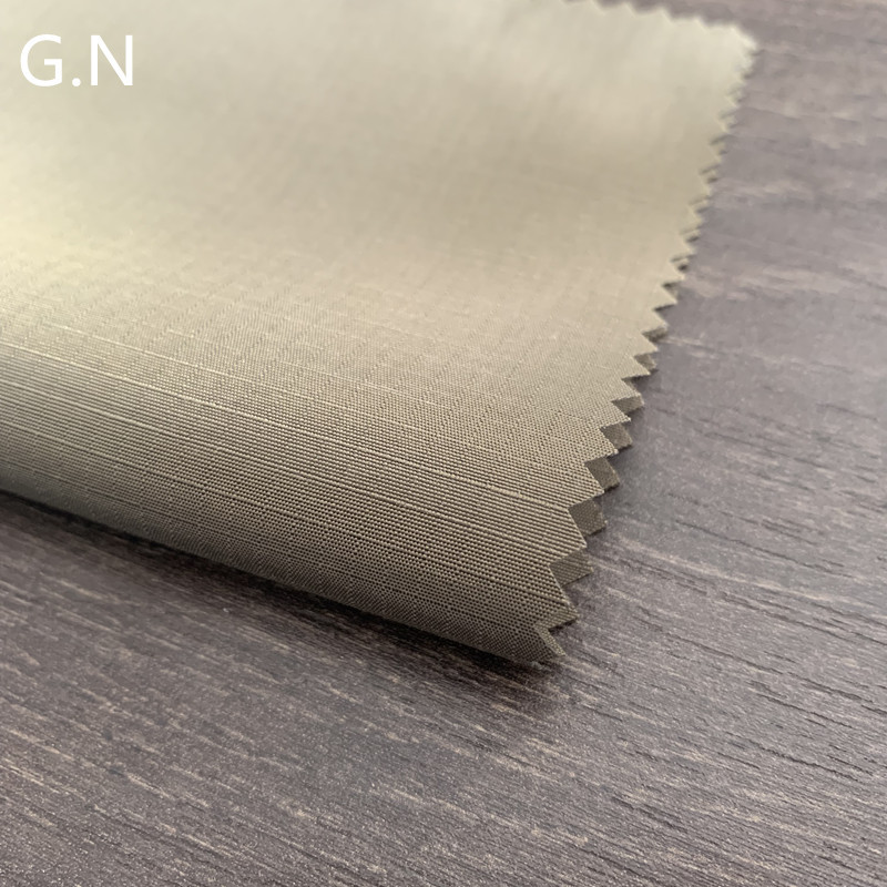 涤棉交织格子布 工装面料 工作服面料  染色＋强防水