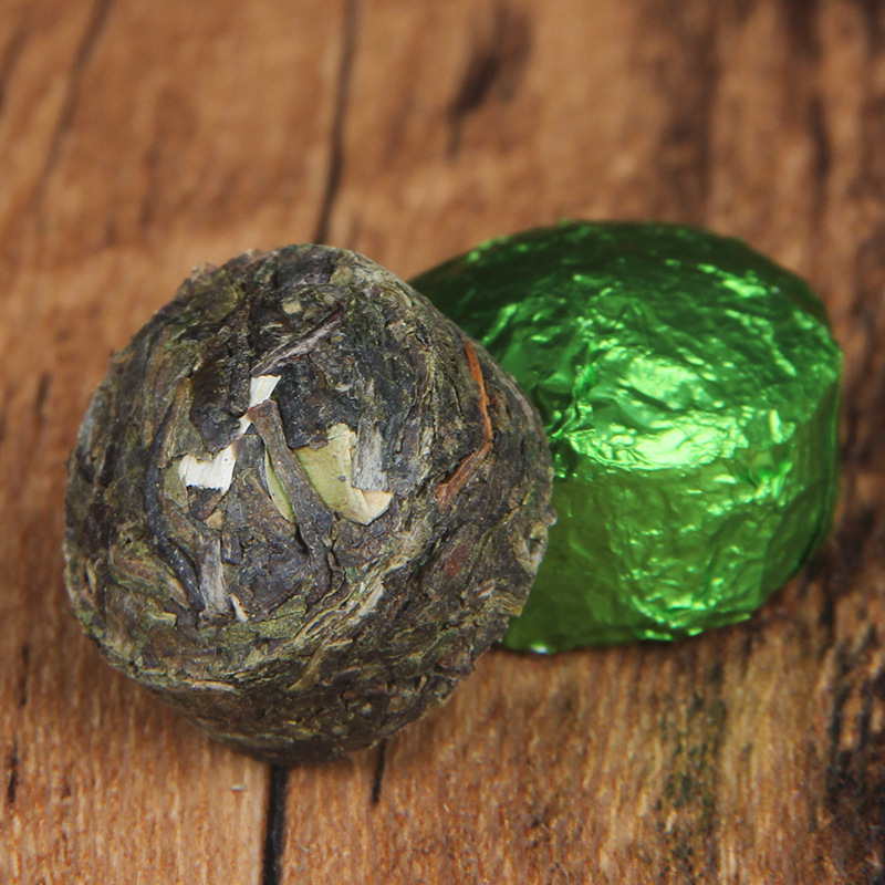 Low-priced high-quality Yunnan Pu-erh tea, glutinous rice aroma small Pu-erh cakes, glutinous aroma small golden Pu-erh cakes, raw Pu-erh tea, small Pu-erh cakes