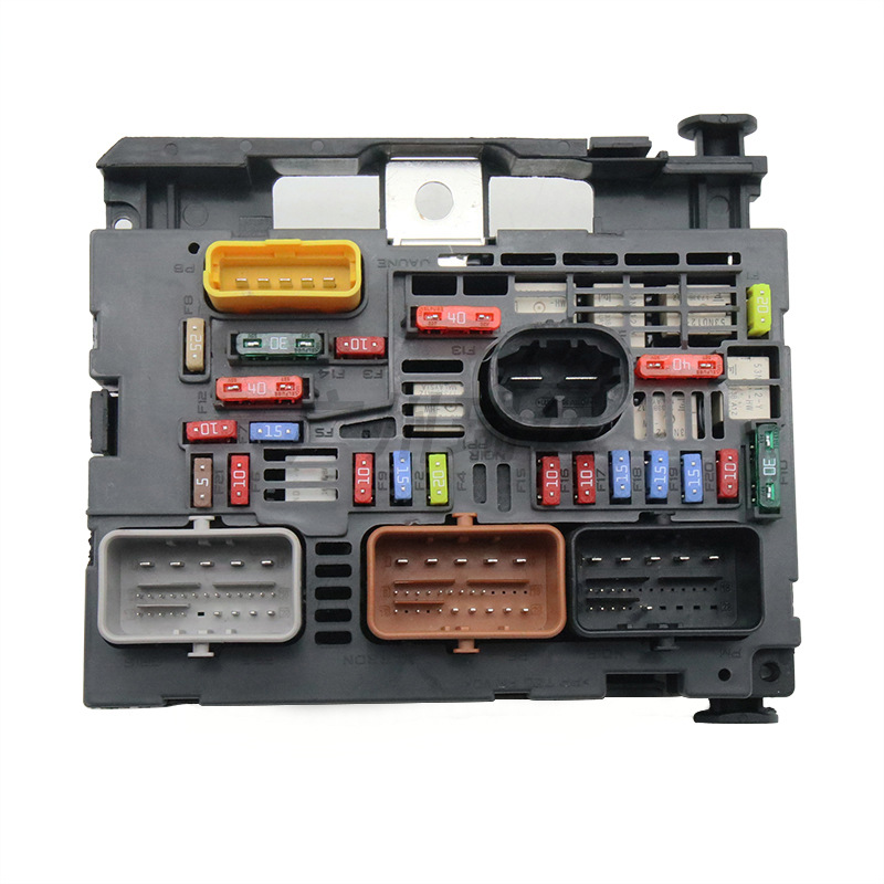 9809742780 es adecuado para la caja de fusibles de automóviles Renault accesorios de automóviles al por mayor