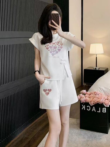 New Chinese style summer suit for women 2025 new style casual loose Internet celebrity fried street short-sleeved shorts two-piece trendy set