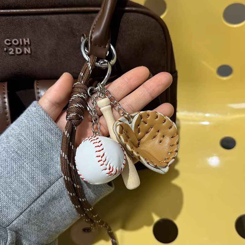 Miu Personalized Keychain Bag Baseball Pendant Ins New Style Handmade Climbing Rope Decoration Accessory Niche