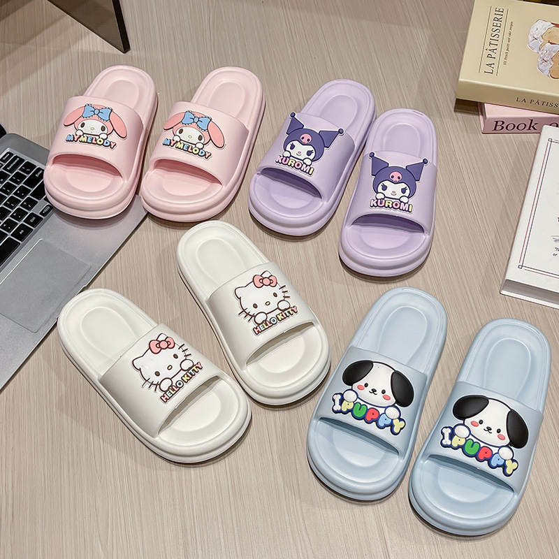 Fashionable cartoon cute comfortable women's slippers