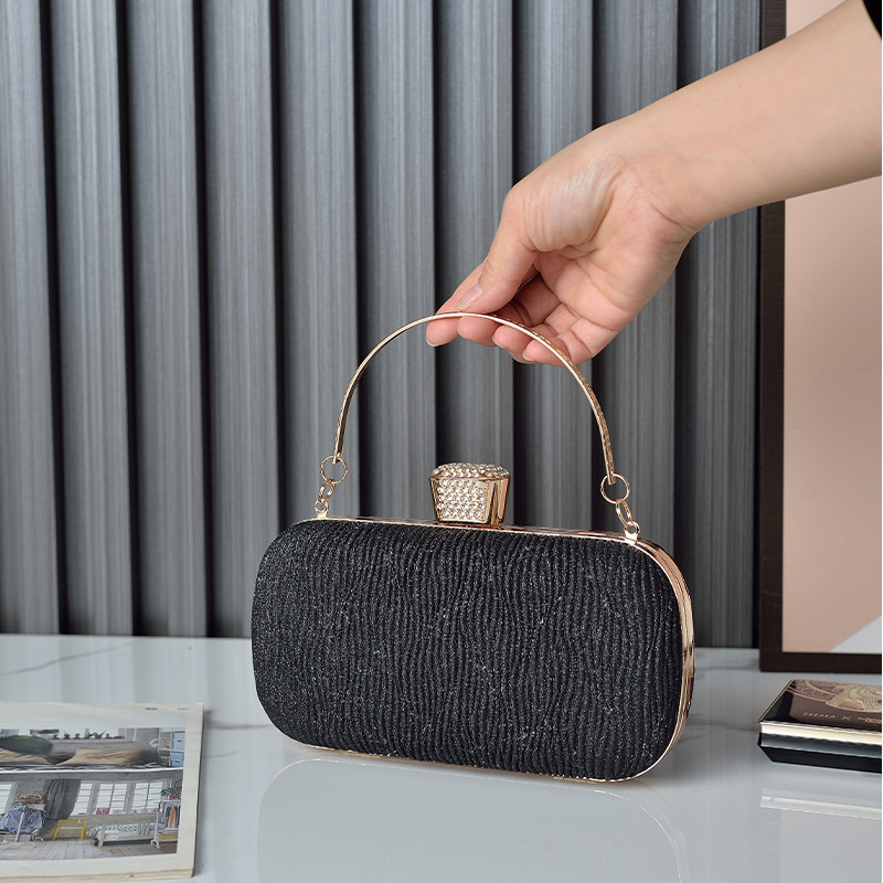 2023 nuevo bolso de noche plisado transfronterizo Banquete de mujer vestido de noche portátil bolso de diamantes de imitación brillante bolso retro cheongsam