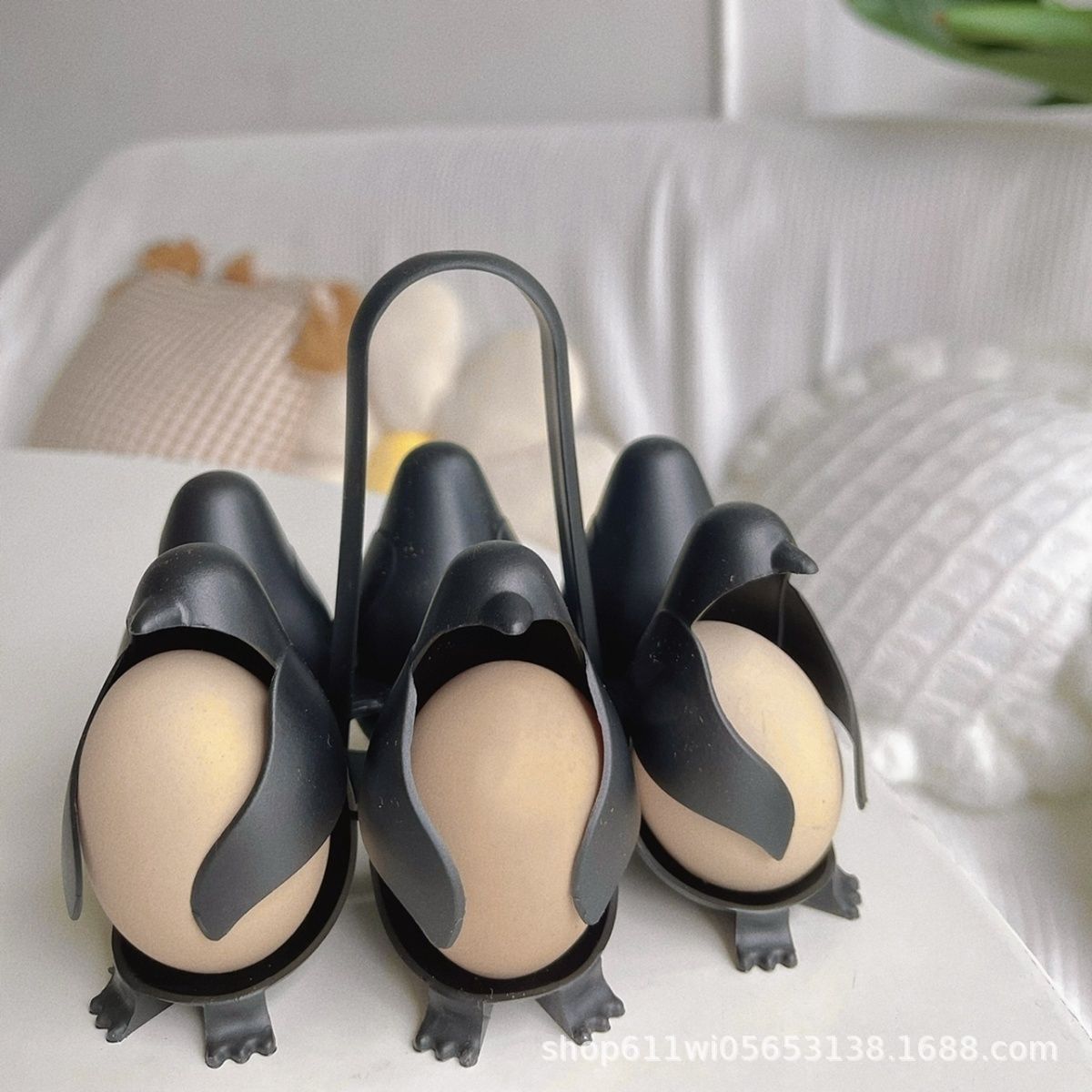 Los fabricantes suministran gadgets de cocina transfronterizos, ollas de huevos de pingüino, estantes de huevos al vapor, colocadores de huevos duros, productos de huevo