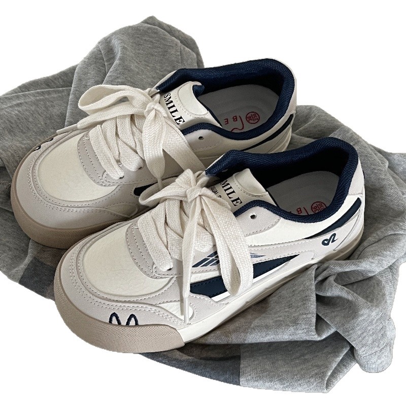 Baer zapatos de pan para mujeres otoño de 2025 nuevo nicho universitaria zapatos de skate para mujeres coreanas zapatos de mujer clásicos