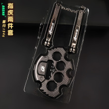 暗区突围游戏周边 格斗指虎/双节棍套装 合金刀具 仿真金属模型 1