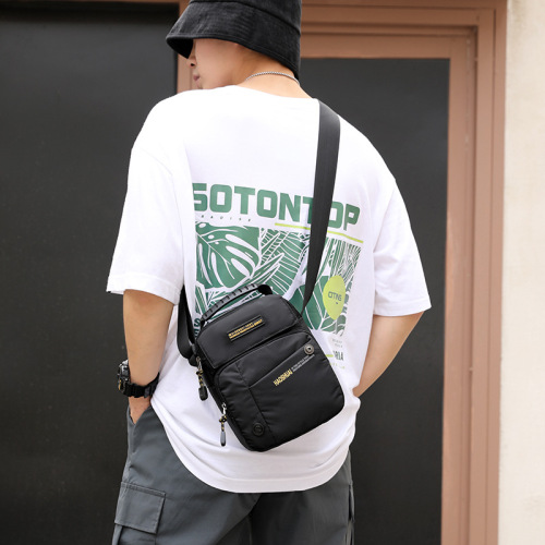 New men's casual shoulder bag, large-capacity cross-body bag, outdoor travel commuter bag, men's bag, fashionable sports shoulder bag