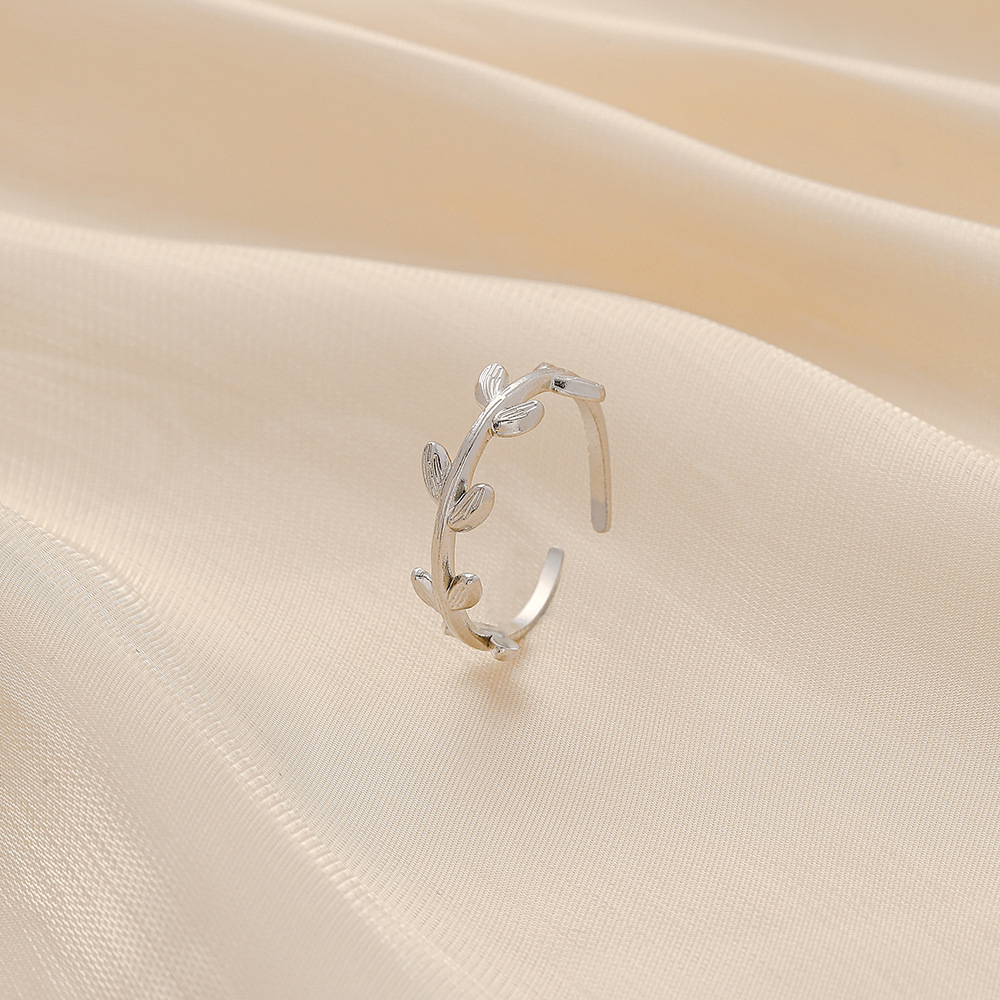 6g Weight Open Ring Classification Adjustable Ring Size 1 Piece Quantity Daily Occasion Stainless Steel Material Star, Heart Shape Pattern Women'S Gender Plating Design Simple Style Style Simple Style Star Heart Shape Stainless Steel Plating Open Ring 1 Piece 26