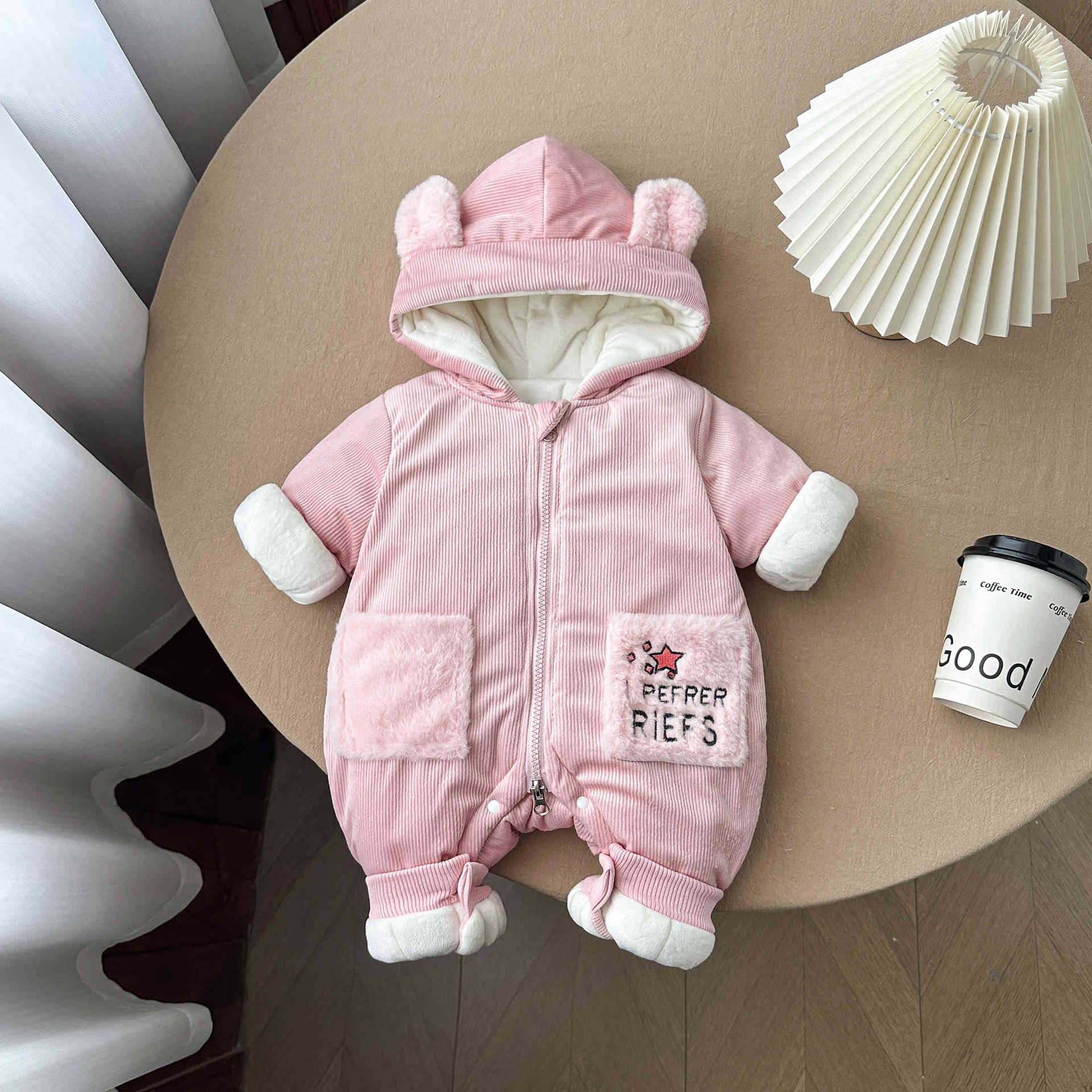 Ropa de una pieza de otoño e invierno para bebés recién nacidos, ropa de salida para bebés, chaqueta de ala, chaqueta acolchada de algodón, traje de lana de invierno