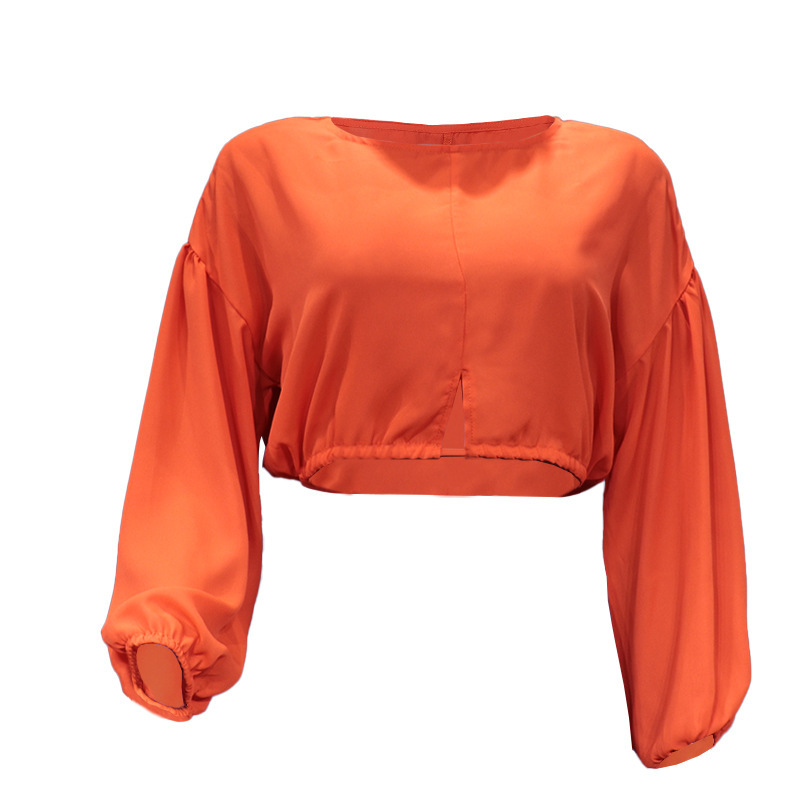 Dam t-shirt oversize med korta ärmar och nedhasade axlar_voghion.com