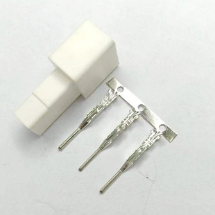 Mitsubishi 2X2 Female Shell Antenna Harness Plug 4-Hole Waterproof Connector Modified Connector Car Waterproof Connector