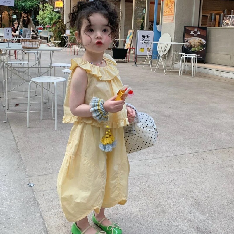 Girls' 2026 Summer Solid Color Set New Style Vest Cotton Solid Color Two-Piece Set Simple Casual Lace Flower Bud Pants