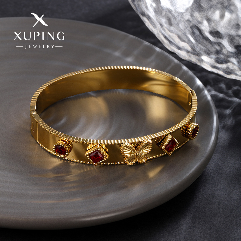 Xuping Jewelry Chapado en oro 24K pulsera de mariposa color piedra preciosa artificial versión ancha moda diseño de moda joyería de mano
