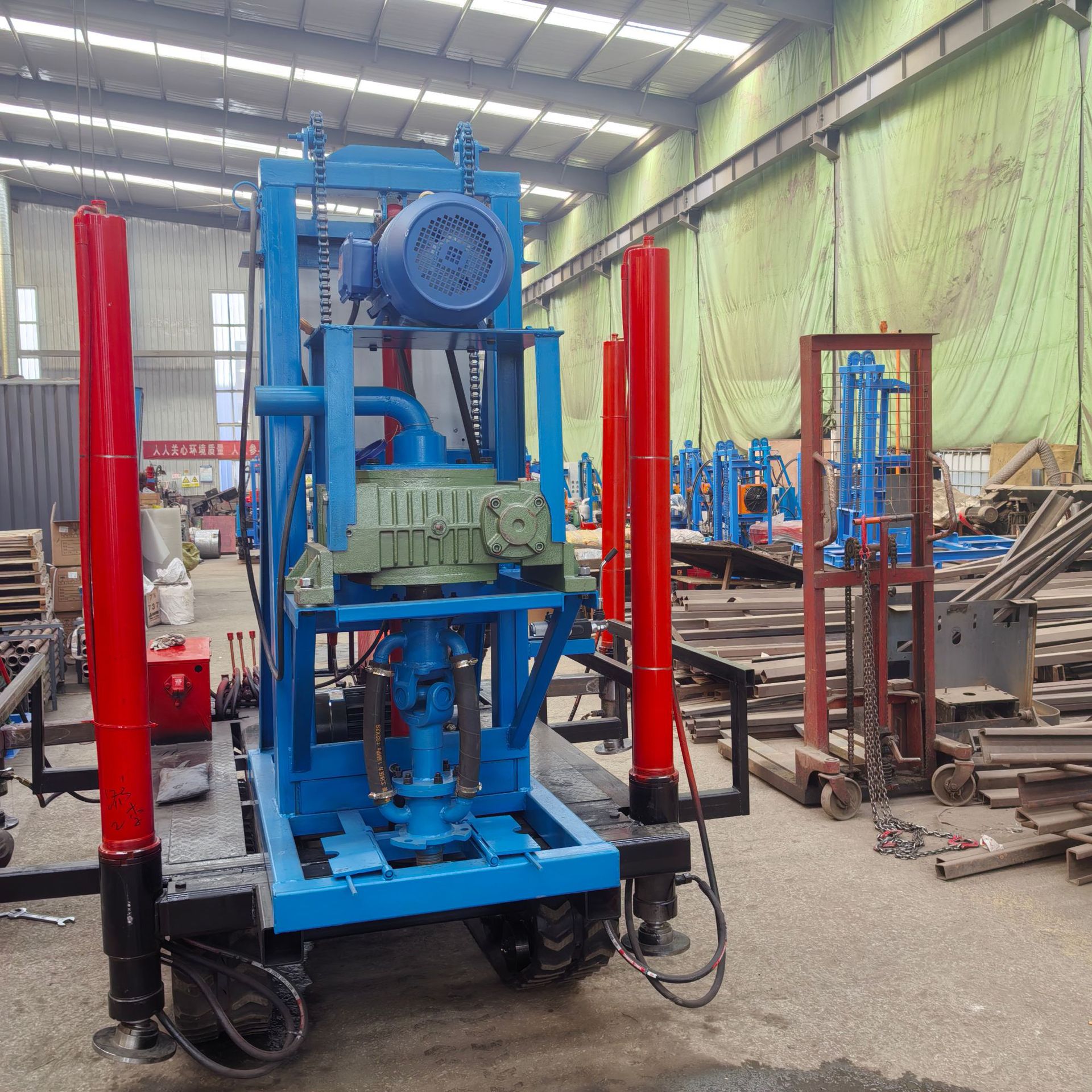 地源热泵钻井设备 150米大孔径降水井机器 轮式钻井设备打井机