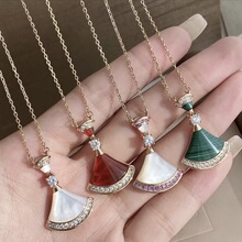 V���p��ȹ����Ů��ؐĸ���ε���΢��ʯʮ��朾��°ٴ��i���