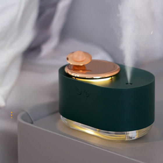 New rotating planet humidifier spray humidifier usb rechargeable household water mini humidifier night light